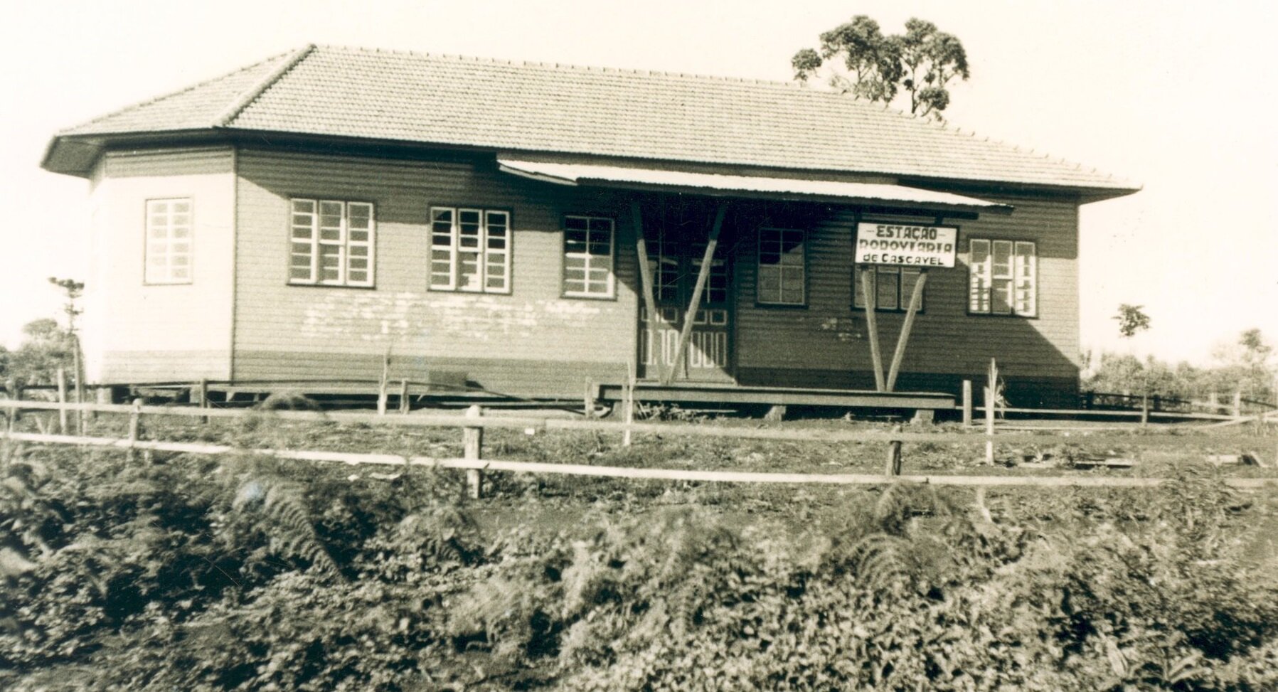 Primeira rodoviária de Cascavel - 1955