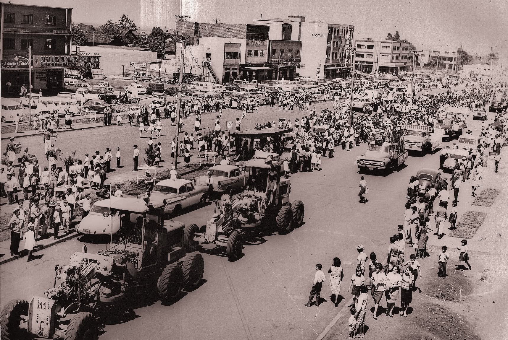 O desfile de 15 anos - 1966