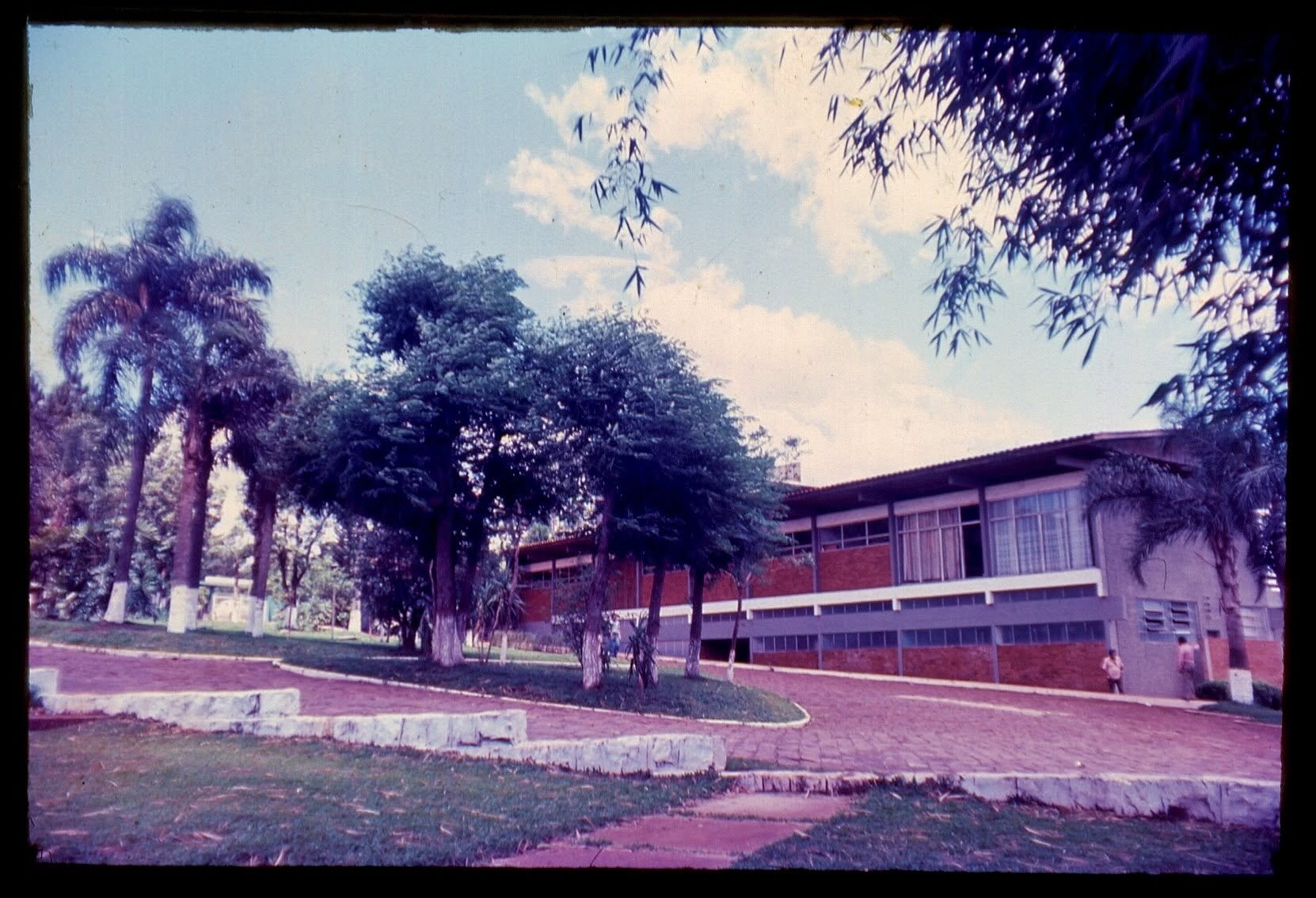 Country Club - 1977